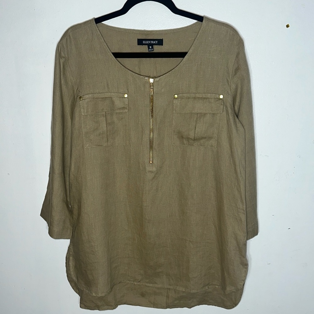 Ellen Tracy Linen Top Size M Tan Color Gold hardwares Roll up Sleeves